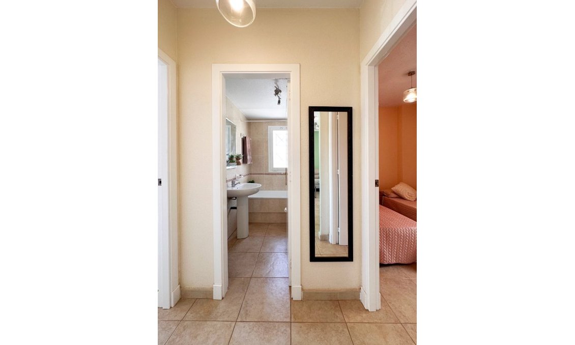 Segunda mano - Bungalow -
Torrevieja - Costa Blanca