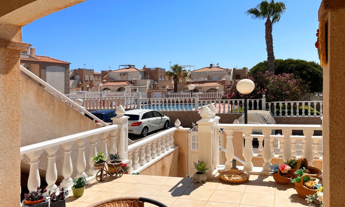 Segunda mano - Bungalow -
Torrevieja - Costa Blanca