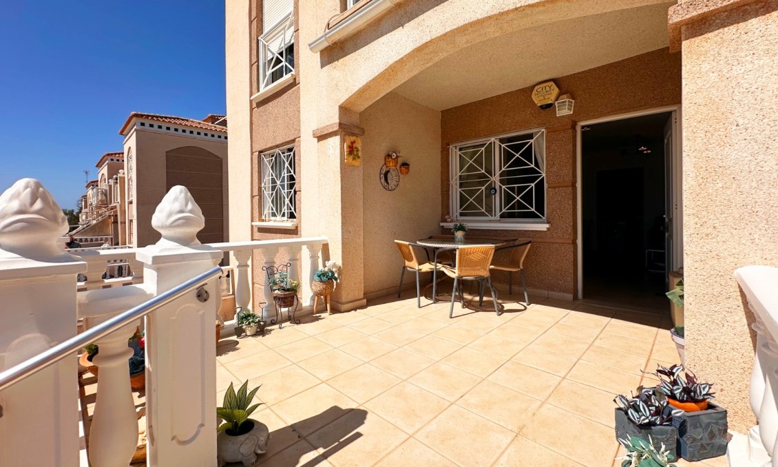 Segunda mano - Bungalow -
Torrevieja - Costa Blanca