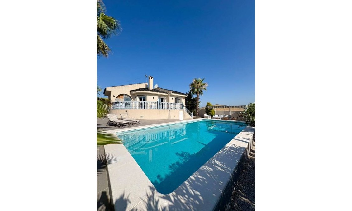Segunda mano - Villa -
Rojales - Costa Blanca