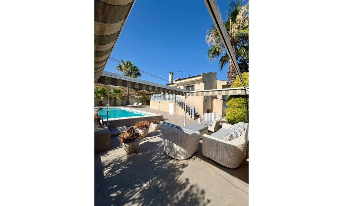 Segunda mano - Villa -
Rojales - Costa Blanca