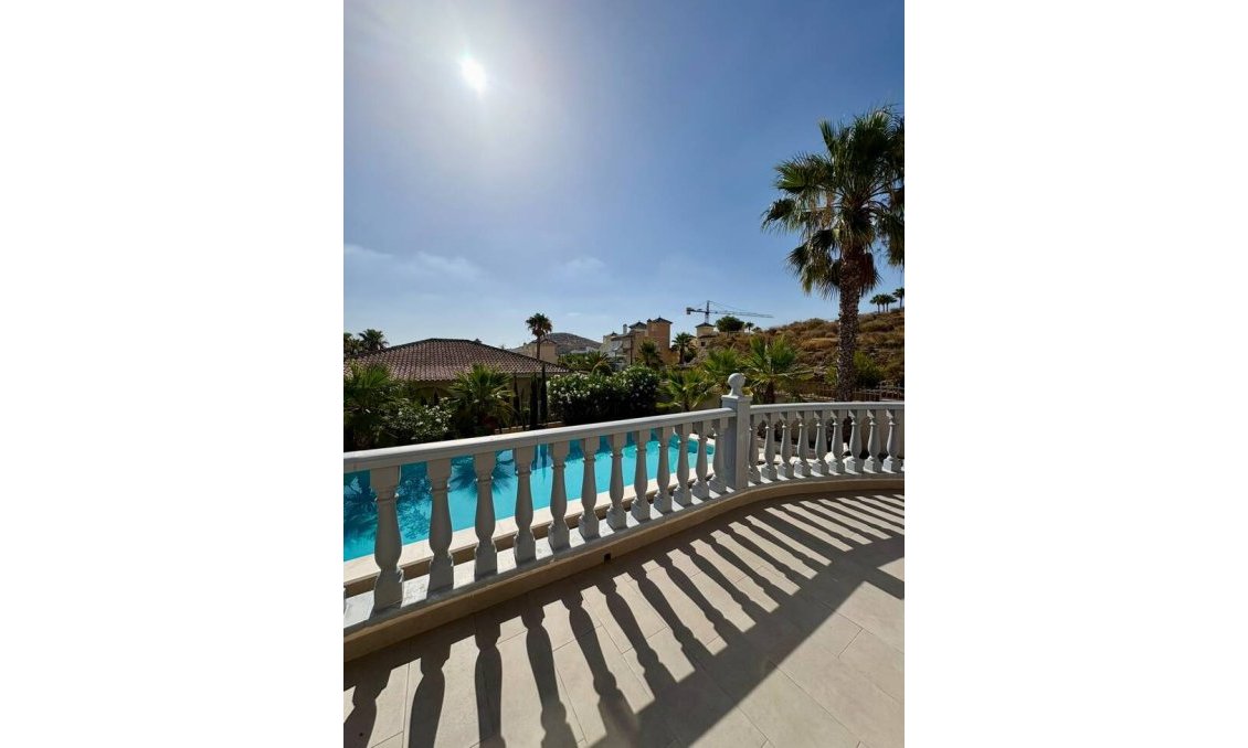 Segunda mano - Villa -
Rojales - Costa Blanca