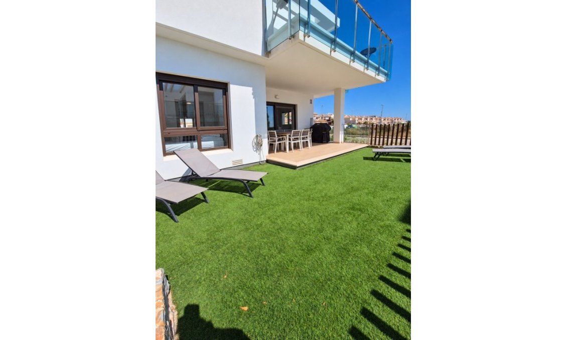 Segunda mano - Apartamento -
Vistabella Golf Entre Naranjos - Inland