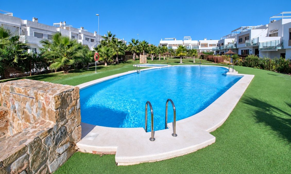Segunda mano - Apartamento -
Vistabella Golf Entre Naranjos - Inland