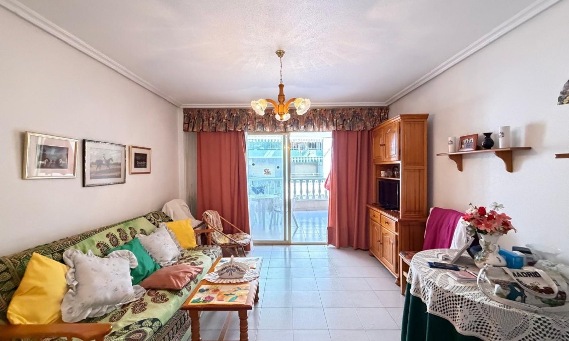 Wiederverkauf - Wohnung -
Torrevieja - Playa del Cura
