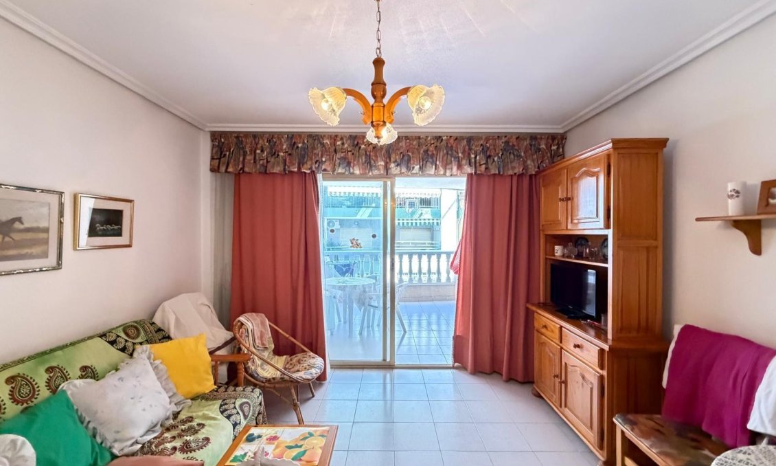 Wiederverkauf - Wohnung -
Torrevieja - Playa del Cura