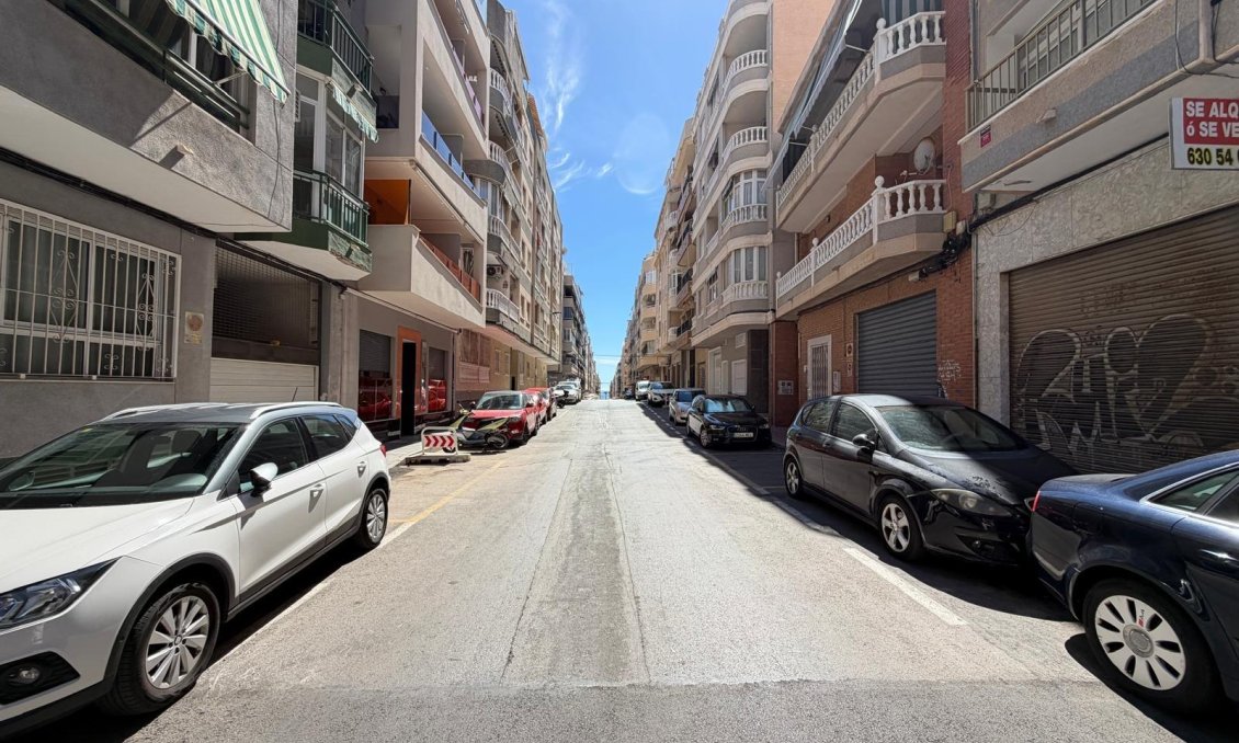 Wiederverkauf - Wohnung -
Torrevieja - Playa del Cura