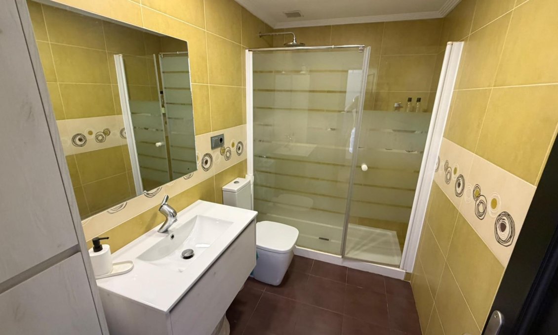 Segunda mano - Apartamento -
Torrevieja - Torreblanca