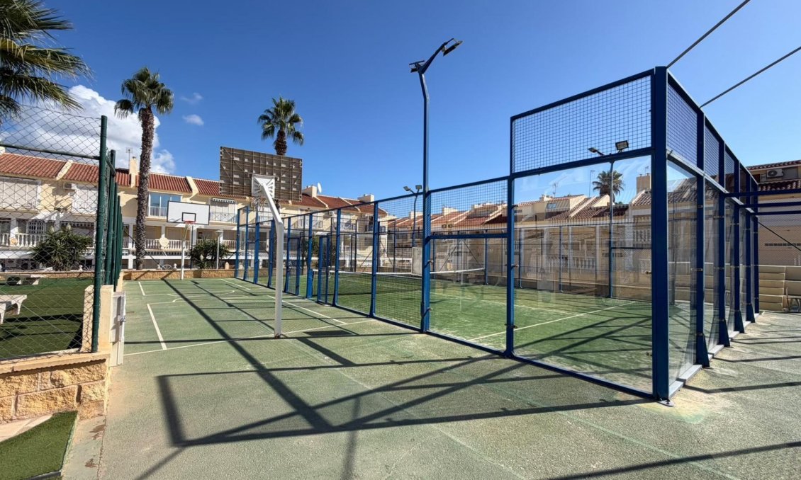 Segunda mano - Apartamento -
Torrevieja - Torreblanca