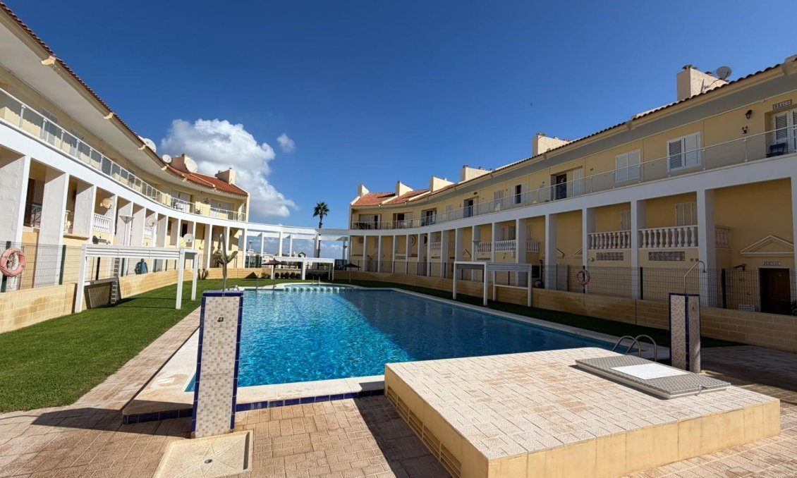 Segunda mano - Apartamento -
Torrevieja - Torreblanca