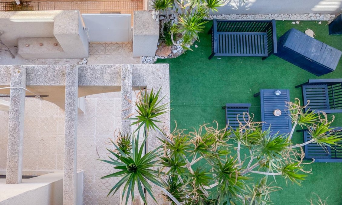 Revânzare - Casă înșiruită -
Torrevieja - Costa Blanca