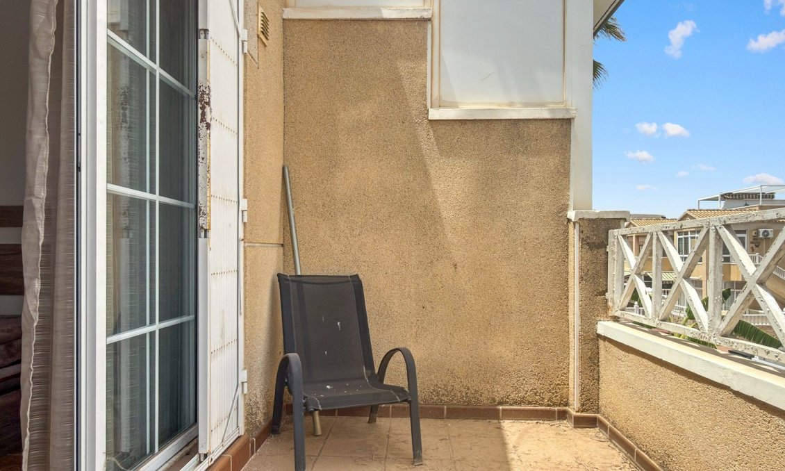Revânzare - Casă înșiruită -
Torrevieja - Costa Blanca