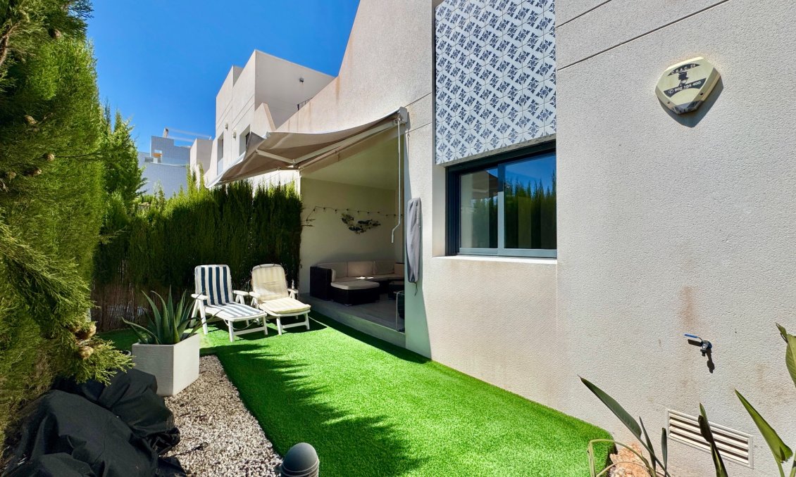 Segunda mano - Apartamento -
San Miguel de Salinas - Inland
