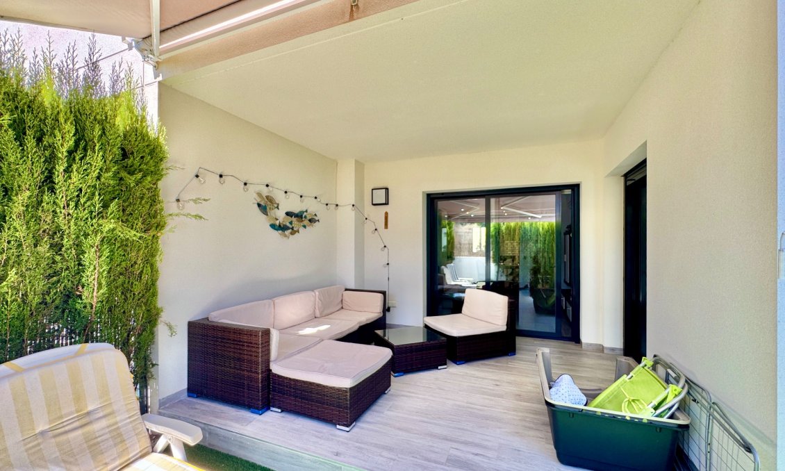 Segunda mano - Apartamento -
San Miguel de Salinas - Inland