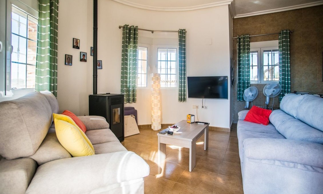 Segunda mano - Villa -
Catral - Costa Blanca