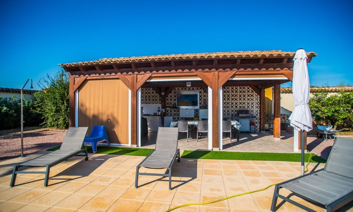 Segunda mano - Villa -
Catral - Costa Blanca