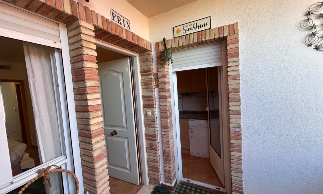 Segunda mano - Apartamento -
Orihuela - Inland