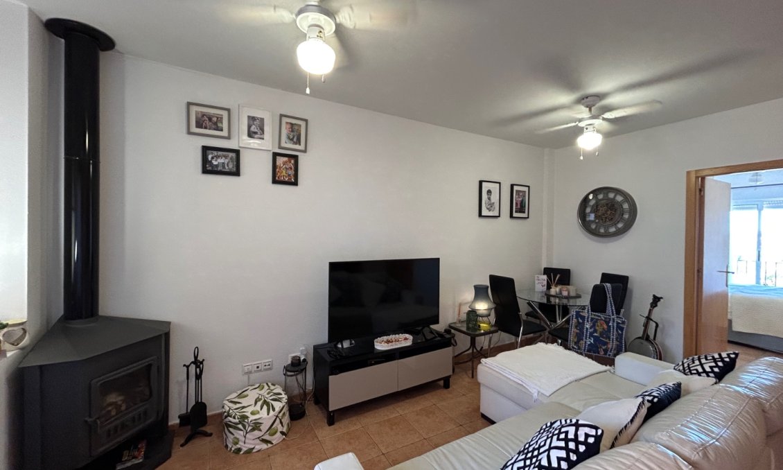 Segunda mano - Apartamento -
Orihuela - Inland