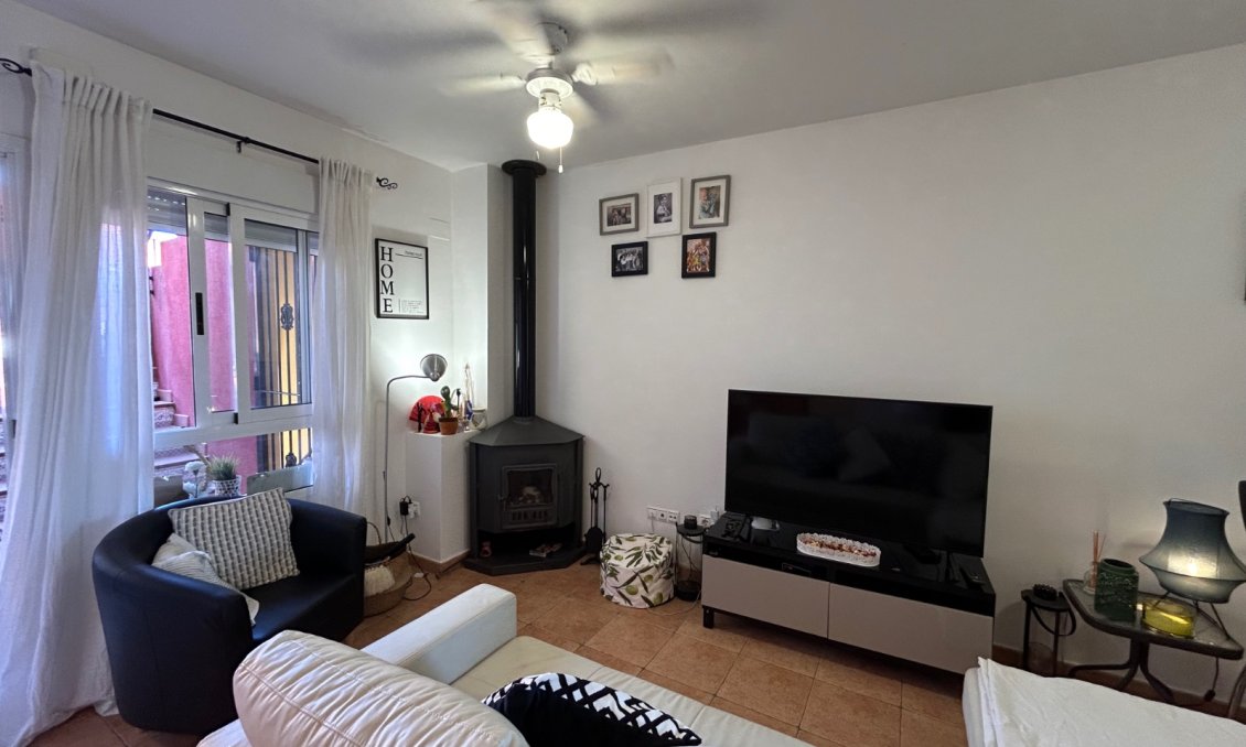 Segunda mano - Apartamento -
Orihuela - Inland