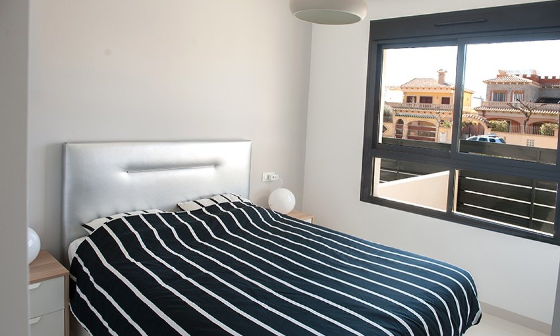 Segunda mano - Apartamento -
Pilar de la Horadada - Mil Palmeras
