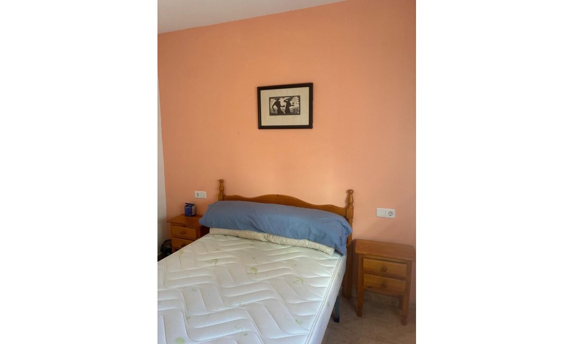 Segunda mano - Apartamento -
Torrevieja - Playa de los Locos