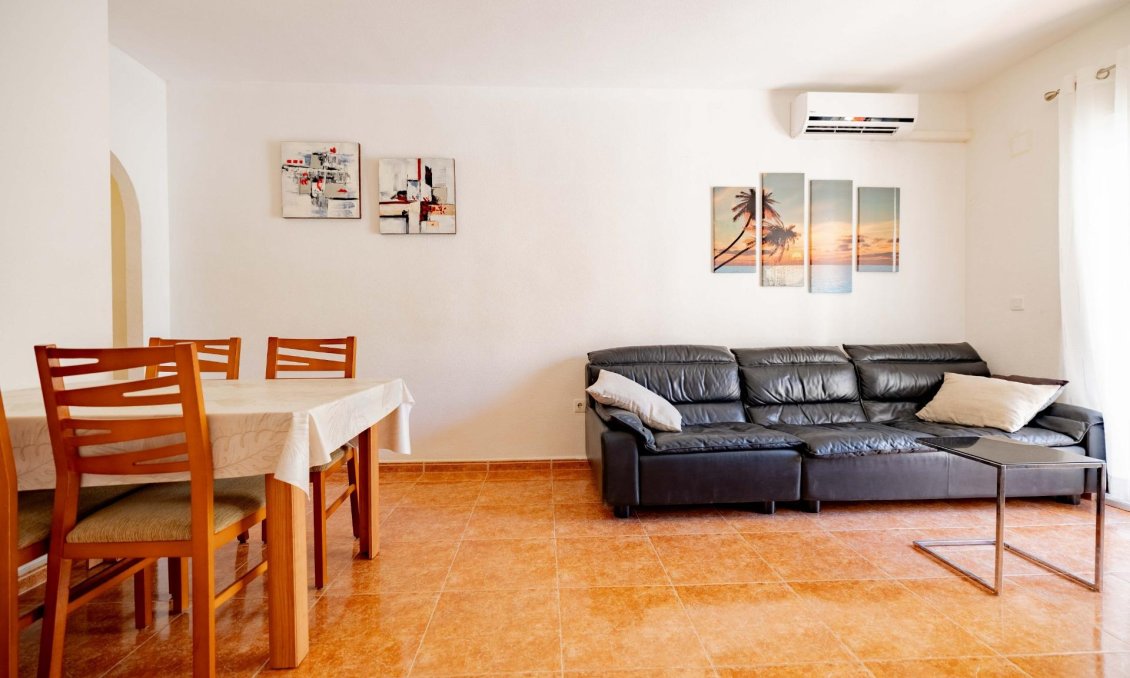 Wiederverkauf - Wohnung -
Torrevieja - Playa de los Locos