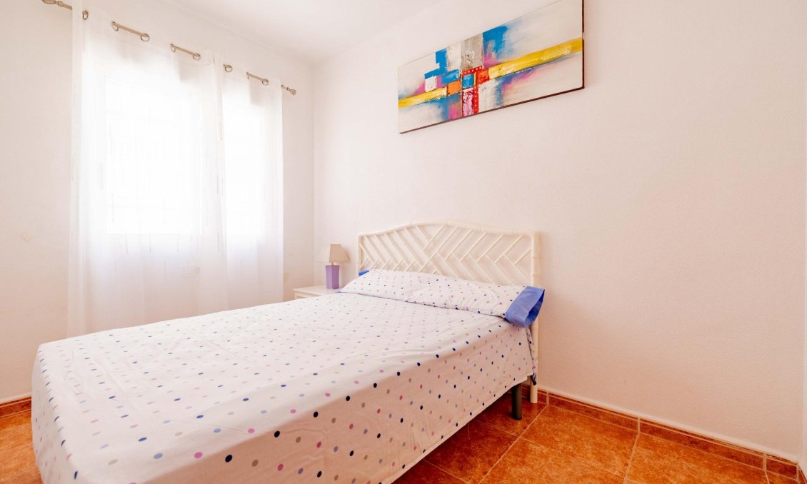 Wiederverkauf - Wohnung -
Torrevieja - Playa de los Locos