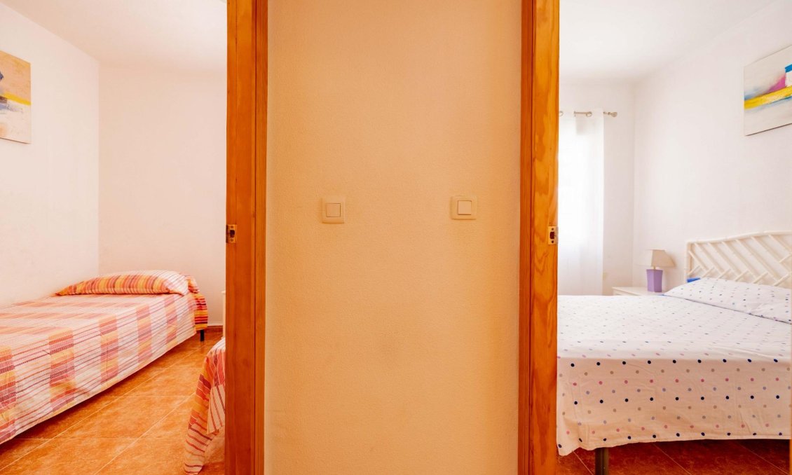 Wiederverkauf - Wohnung -
Torrevieja - Playa de los Locos