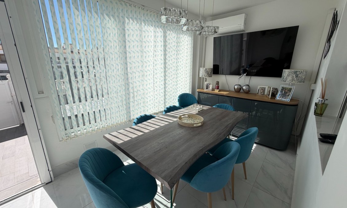 Segunda mano - Apartamento -
Orihuela - Inland