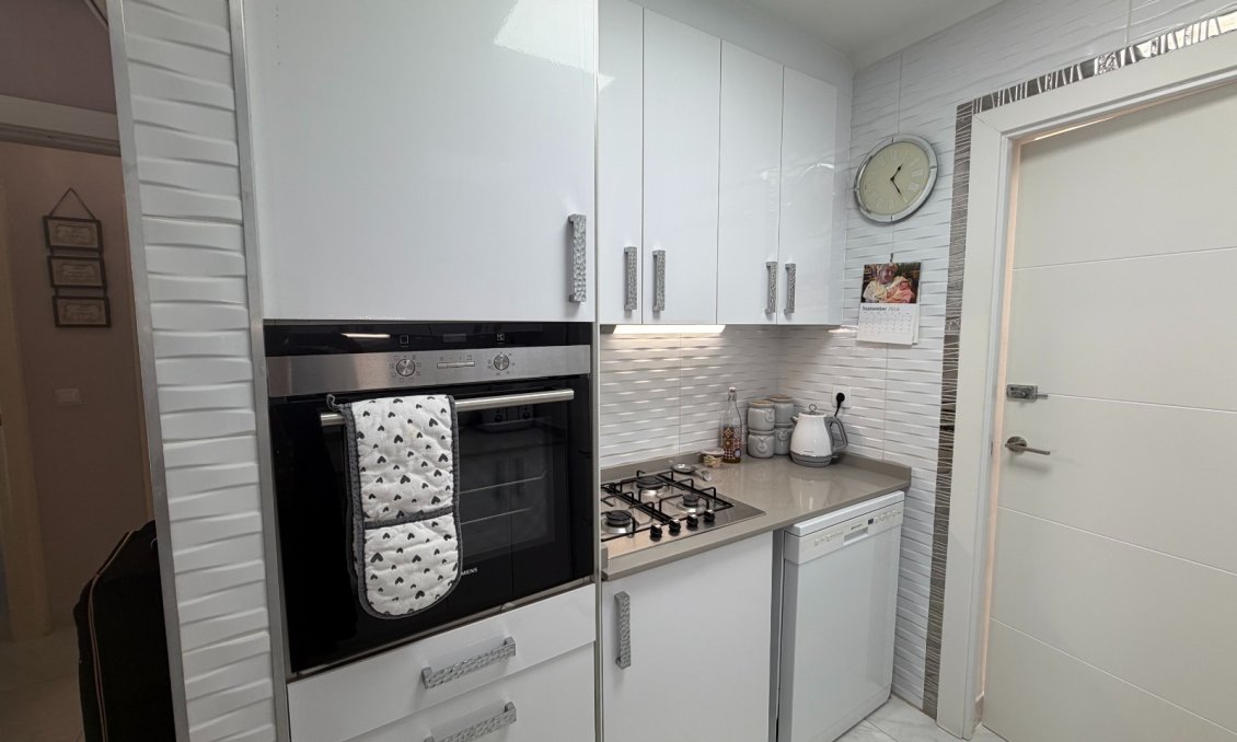 Segunda mano - Apartamento -
Orihuela - Inland