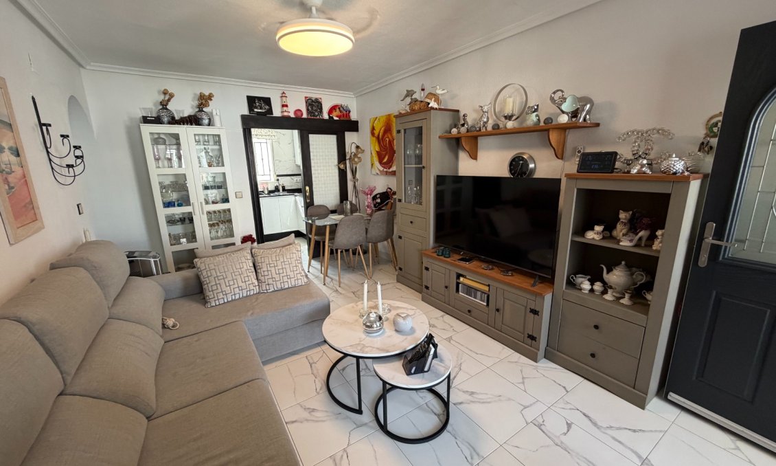 Segunda mano - Apartamento -
Orihuela - Inland