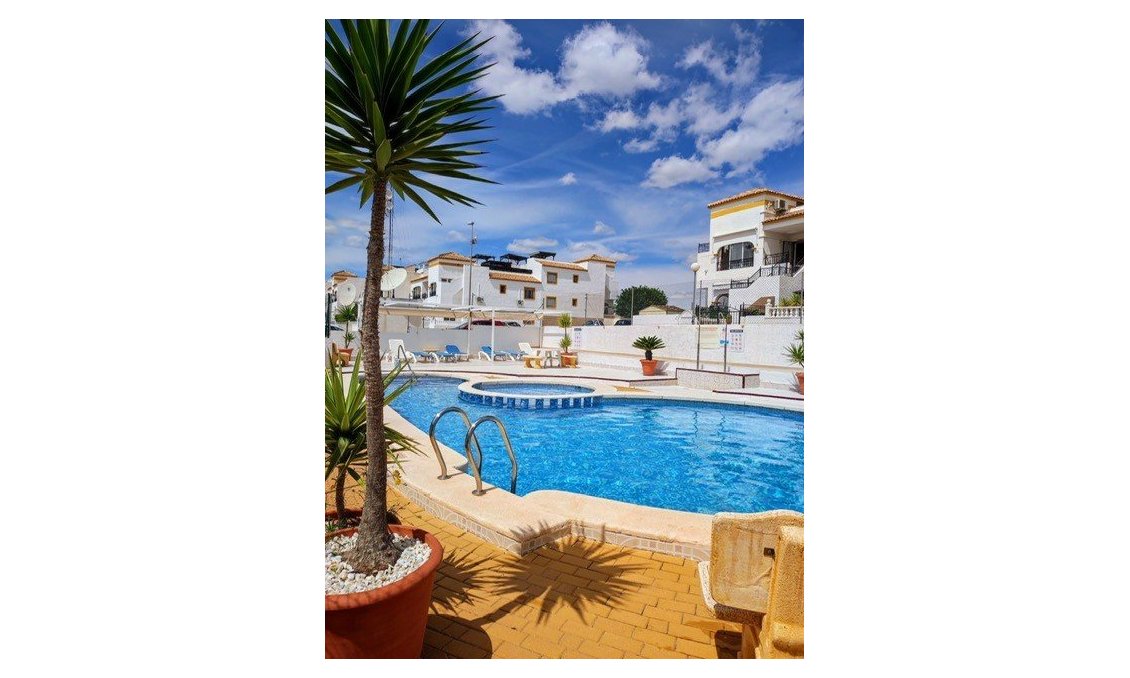 Segunda mano - Apartamento -
Orihuela - Inland