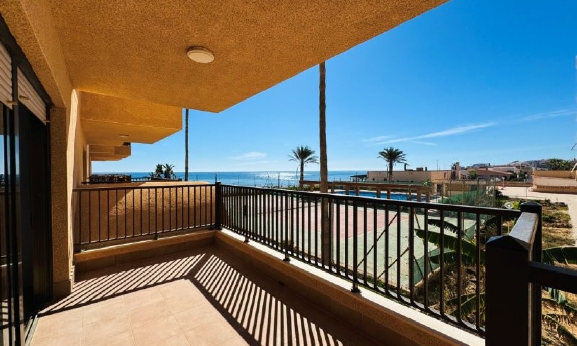 Segunda mano - Apartamento -
La Mata - Costa Blanca