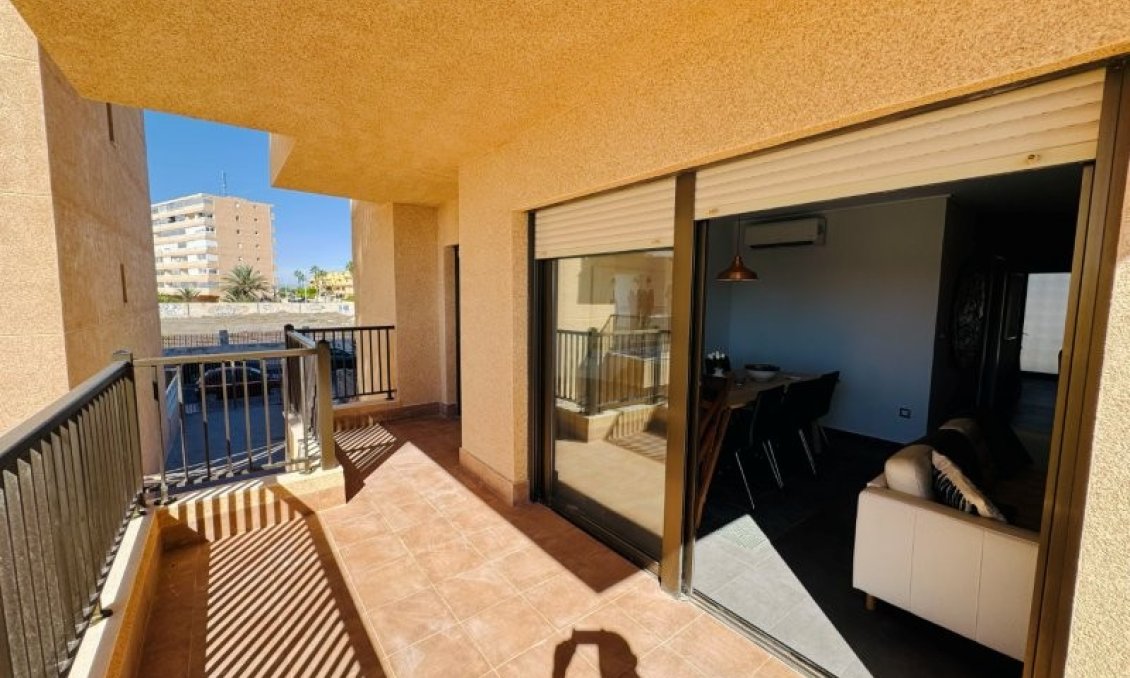 Segunda mano - Apartamento -
La Mata - Costa Blanca