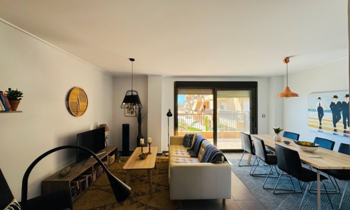 Segunda mano - Apartamento -
La Mata - Costa Blanca
