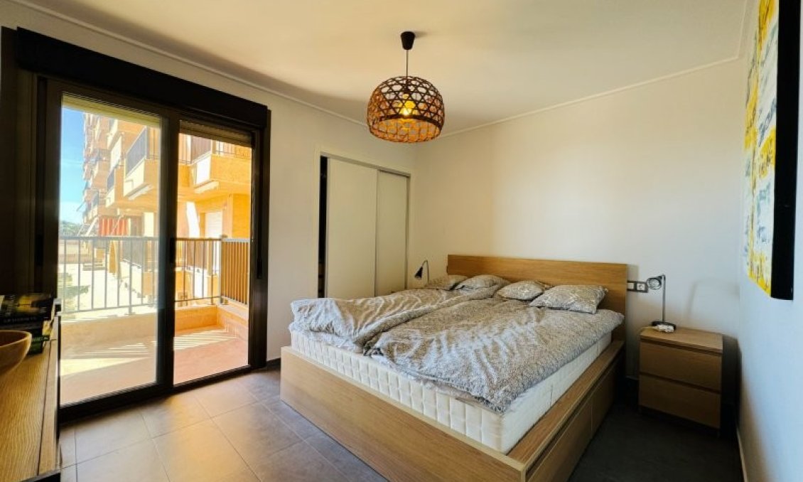 Segunda mano - Apartamento -
La Mata - Costa Blanca