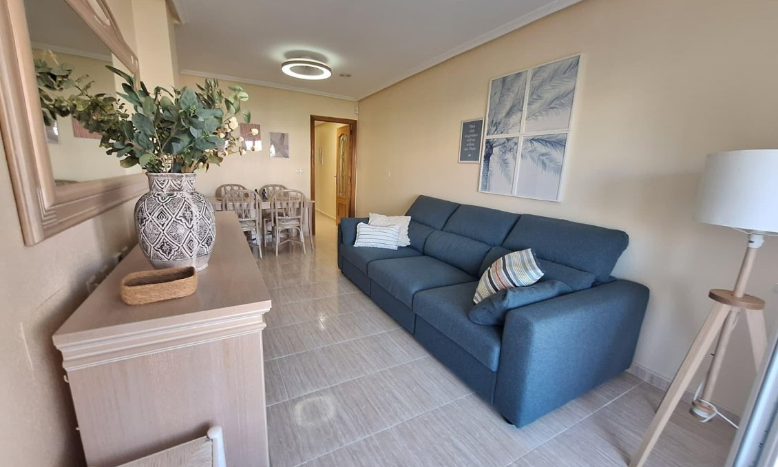 Segunda mano - Apartamento -
Torrevieja - Playa del Cura