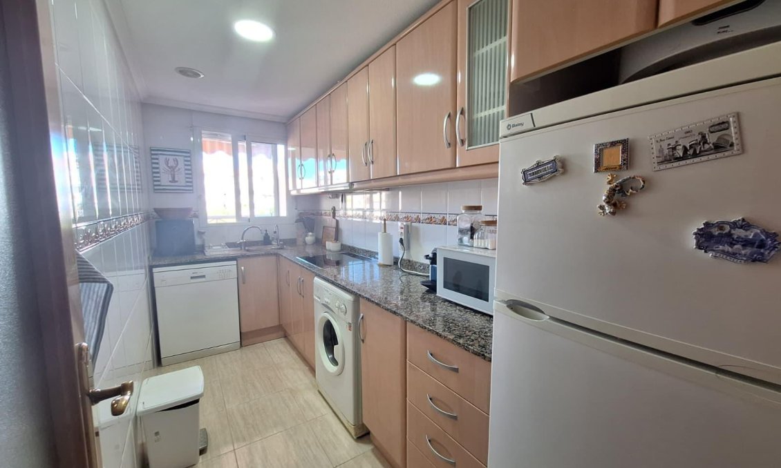 Segunda mano - Apartamento -
Torrevieja - Playa del Cura