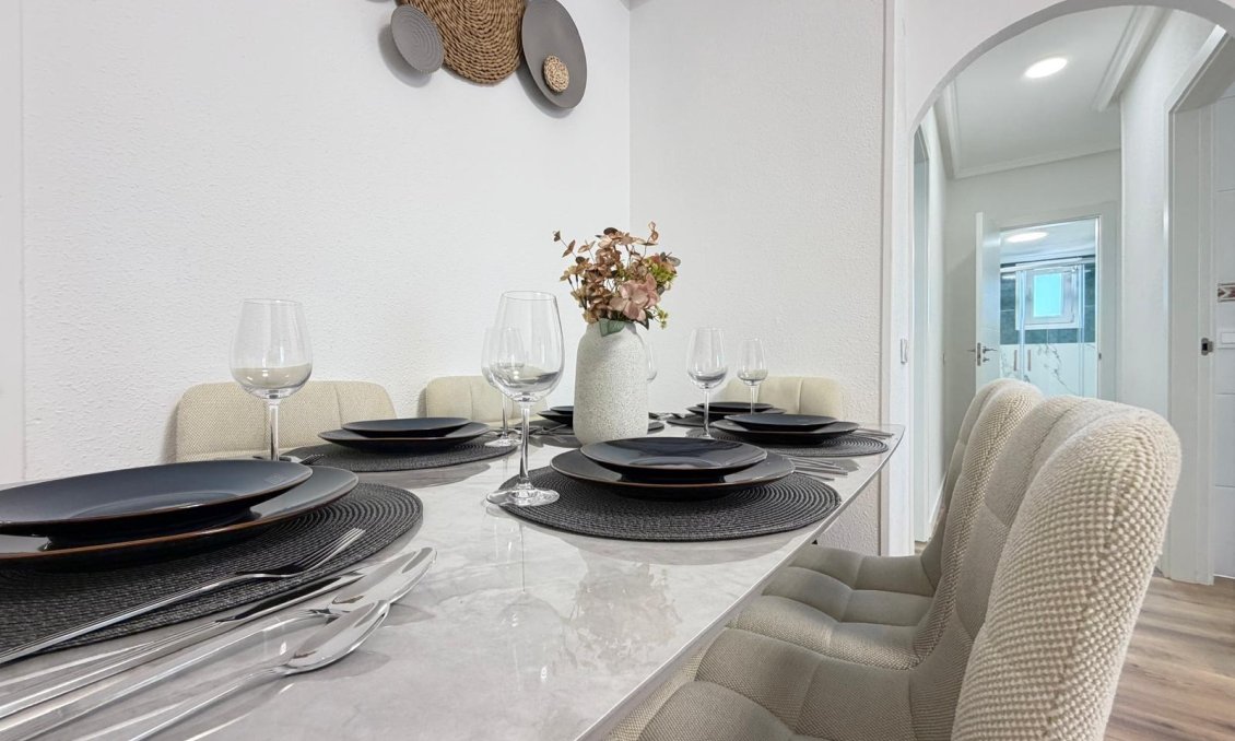 Segunda mano - Apartamento -
Torrevieja - PARQUE DE LAS NACIONES