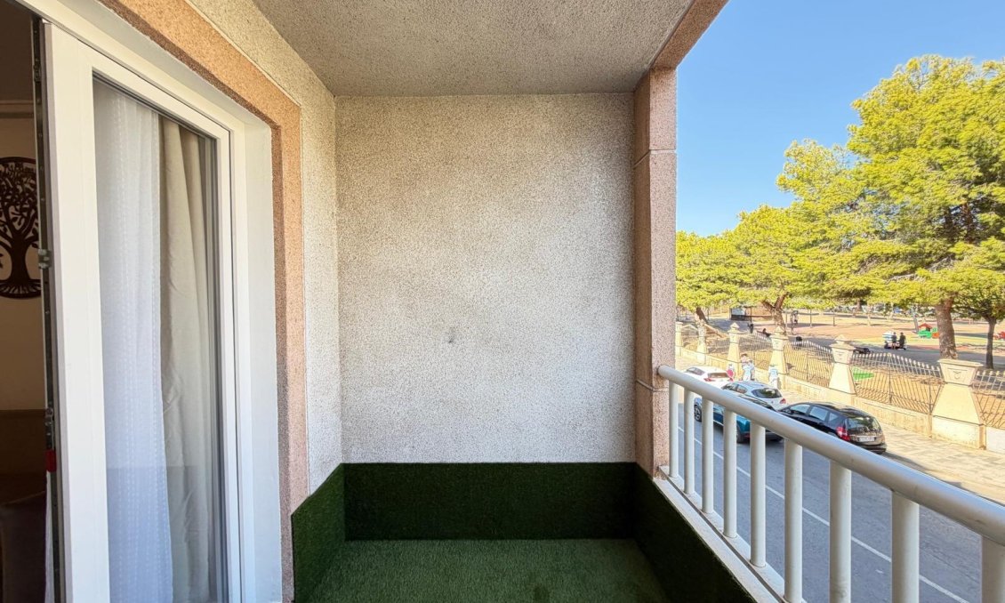 Segunda mano - Apartamento -
Torrevieja - PARQUE DE LAS NACIONES