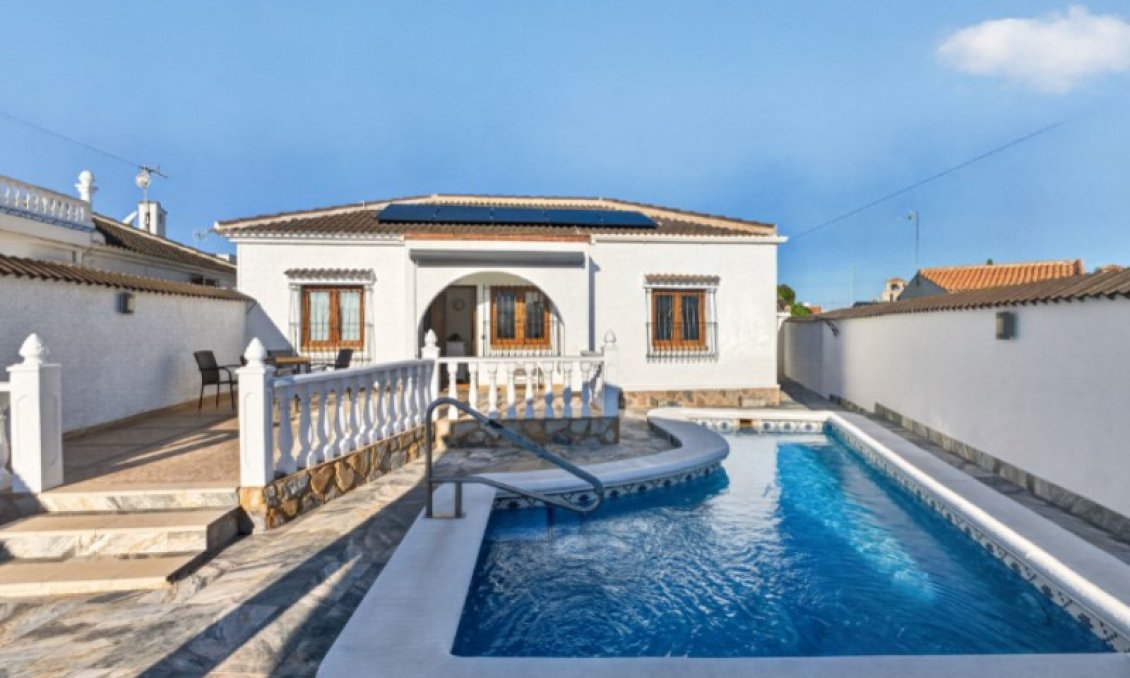 Segunda mano - Villa -
Torrevieja - Costa Blanca