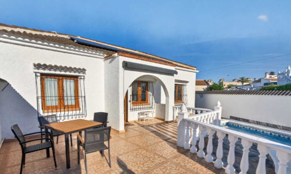 Segunda mano - Villa -
Torrevieja - Costa Blanca