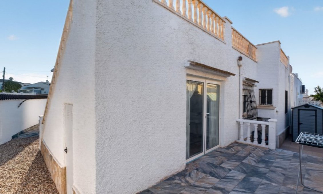 Segunda mano - Villa -
Torrevieja - Costa Blanca