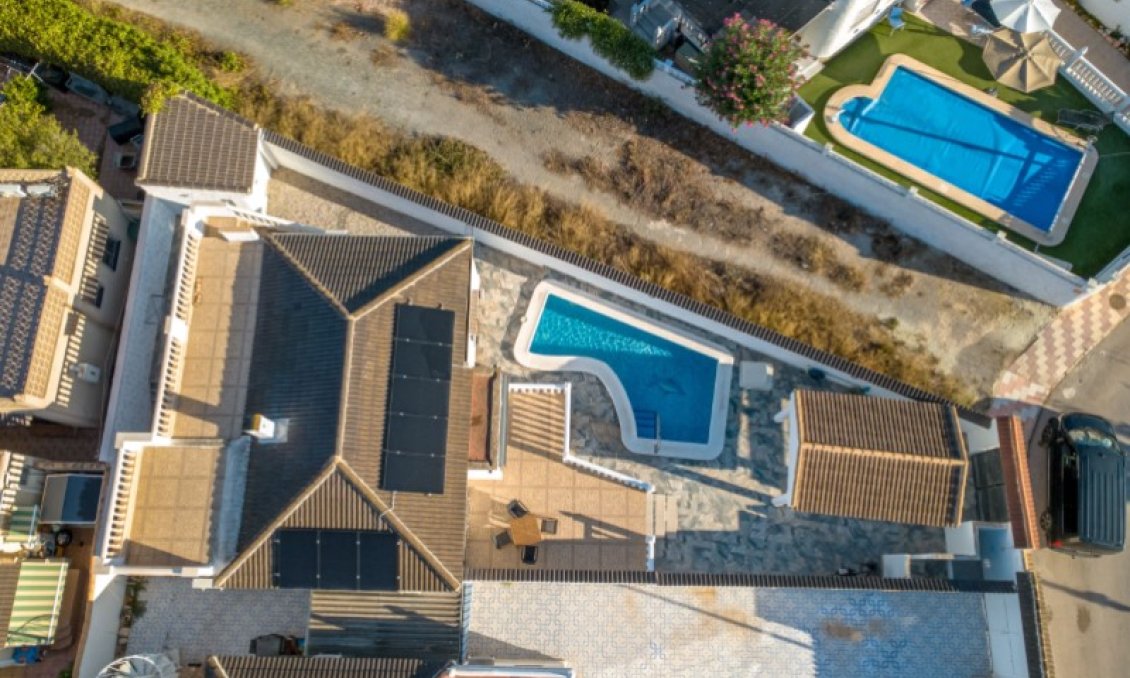 Segunda mano - Villa -
Torrevieja - Costa Blanca