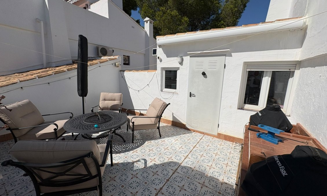Revente - Villa -
Villamartin - Costa Blanca