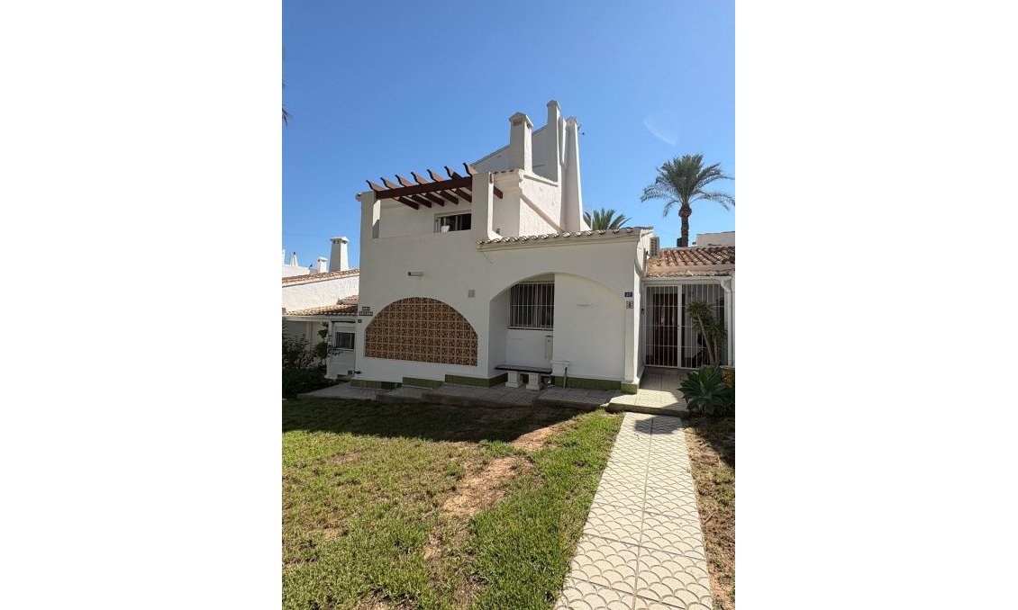 Revente - Villa -
Villamartin - Costa Blanca