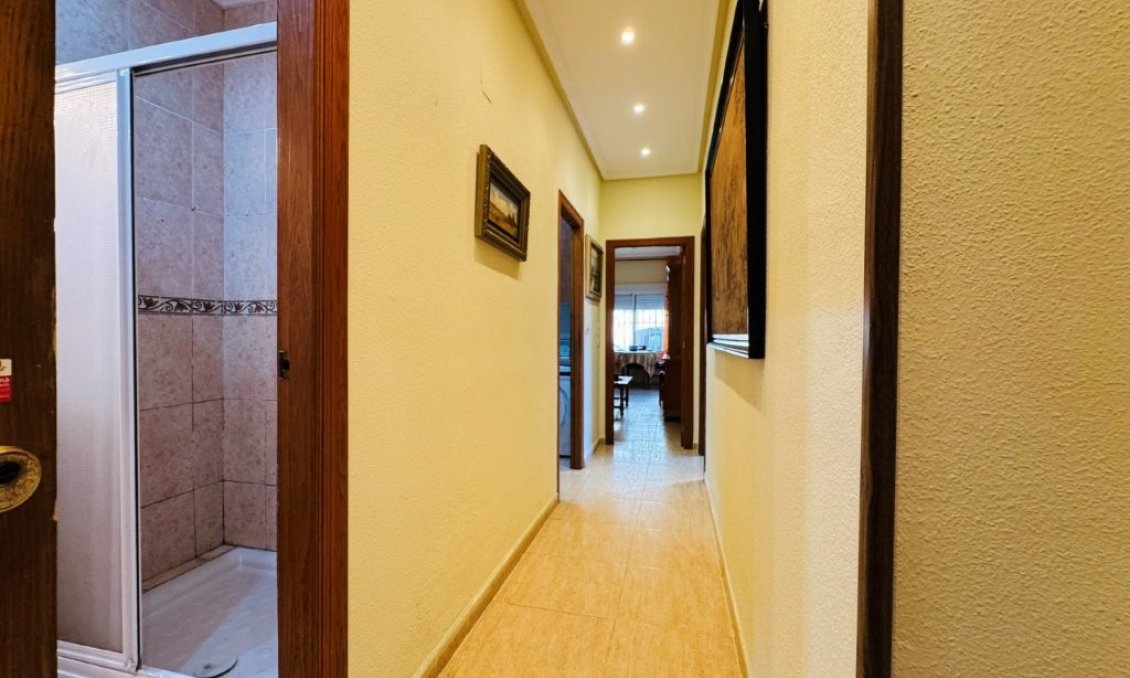 Wiederverkauf - Wohnung -
La Mata - Costa Blanca