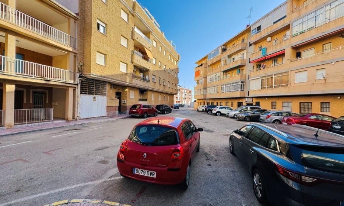 Wiederverkauf - Wohnung -
La Mata - Costa Blanca