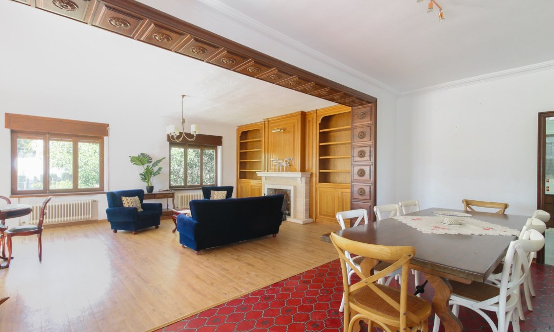 Használt Ingatlanok - Villa -
El Campello - Costa Blanca