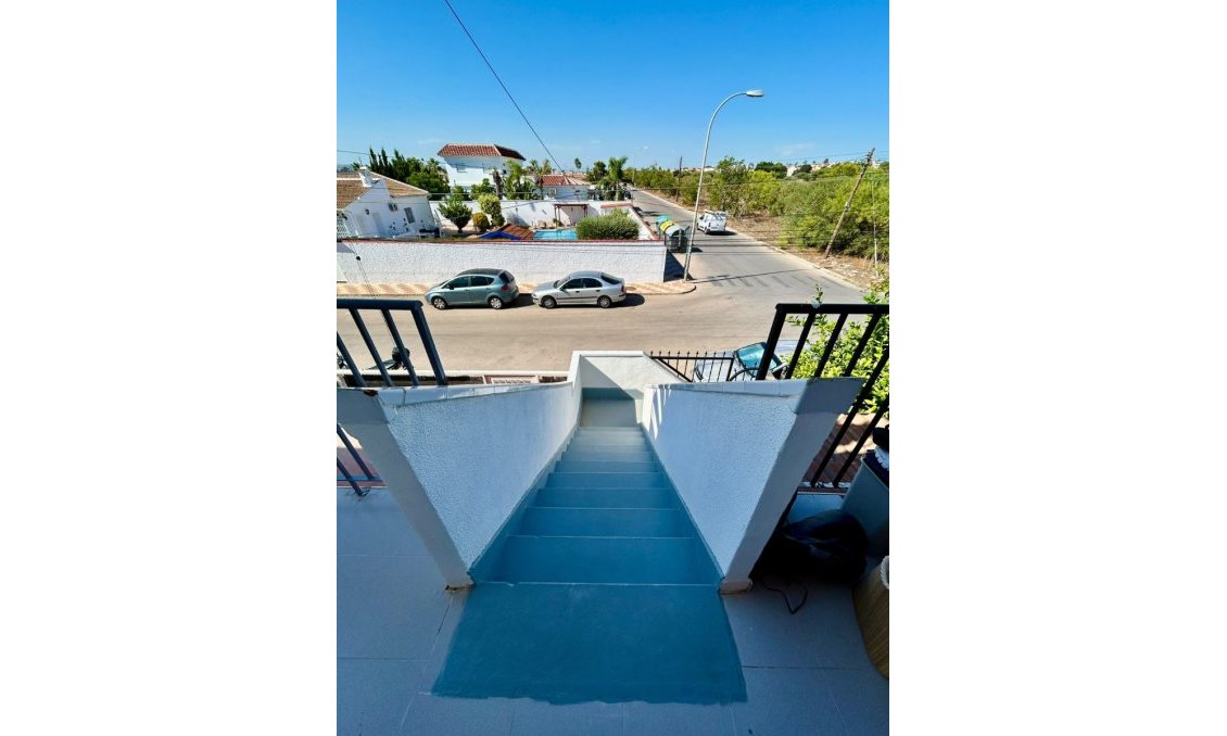 Használt Ingatlanok - Apartman -
Torrevieja - Costa Blanca